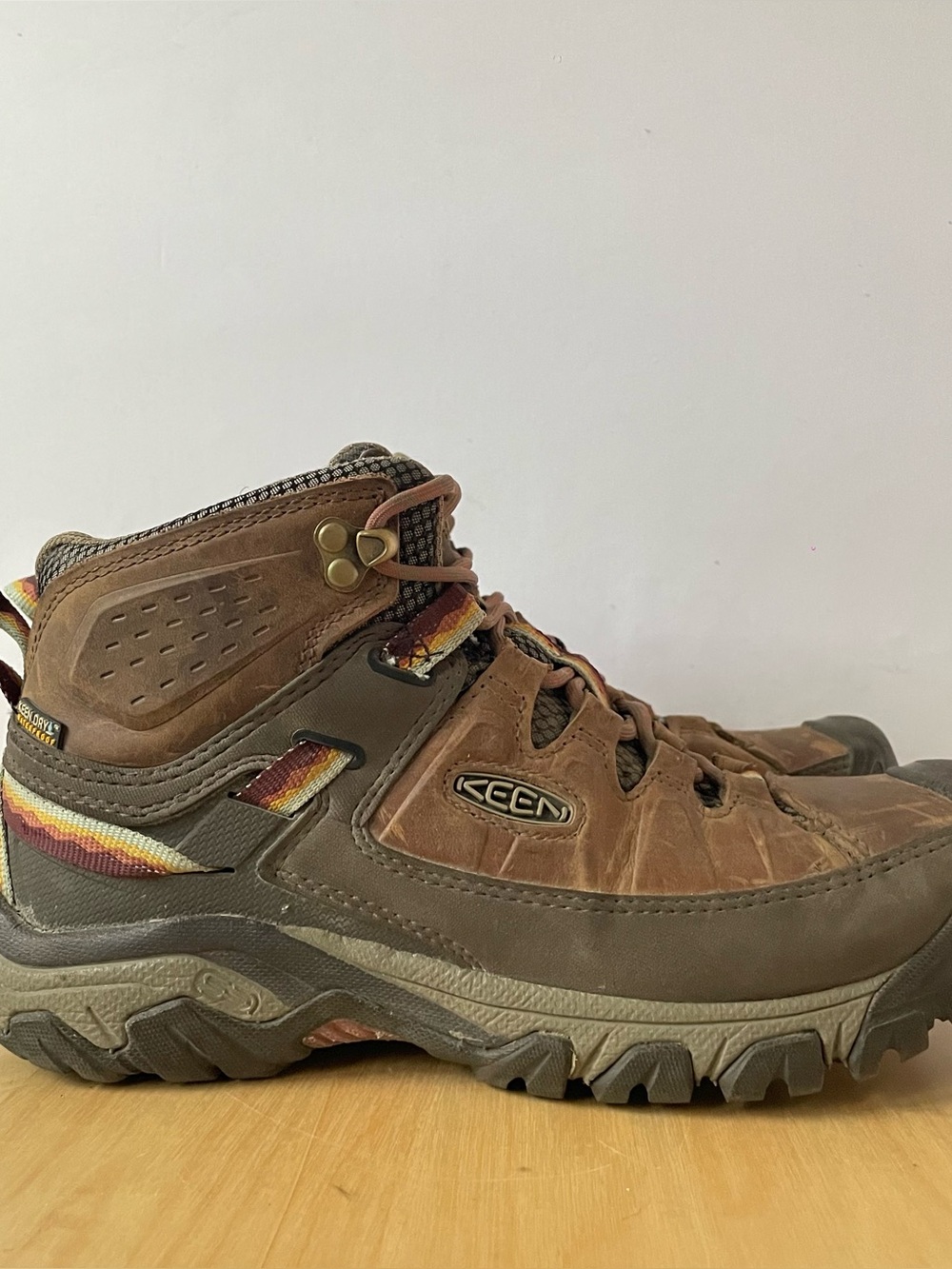 KEEN Women's Targhee III Mid Waterproof Hiking Boot | US 9
